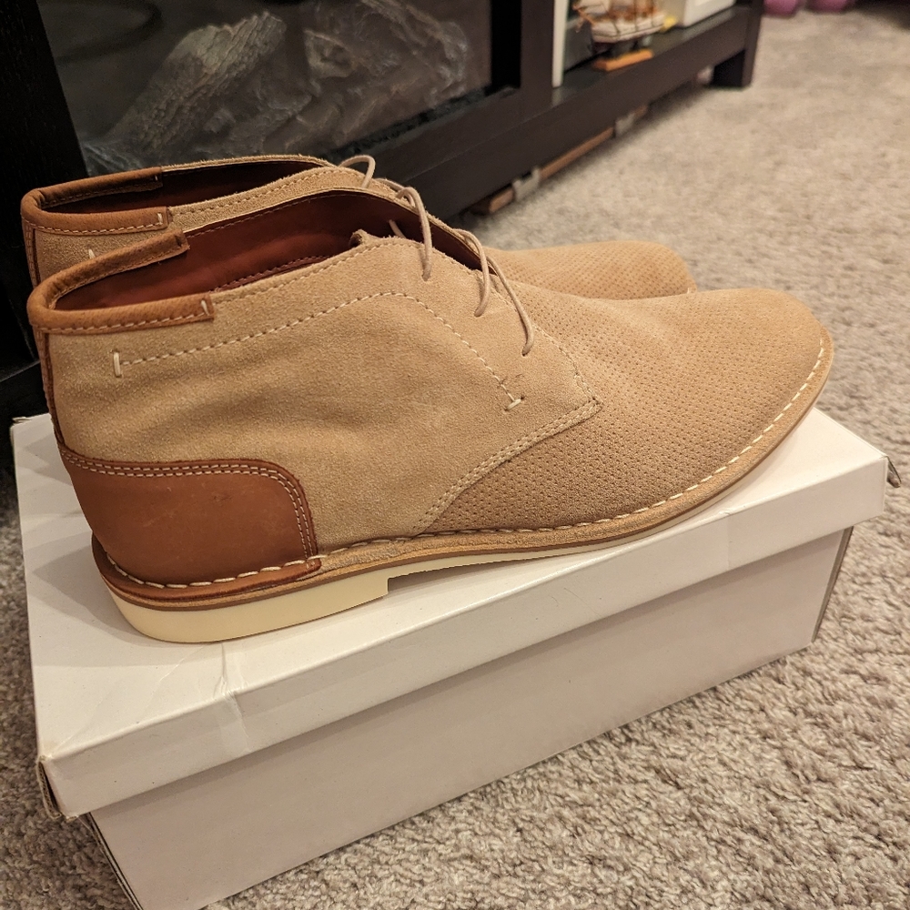 Steve Madden Hendrick Suede Tan boots
